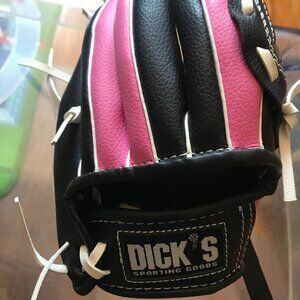 Dick's Sporting Goods Girl's/youth Baseball/softball/t Ball Glove